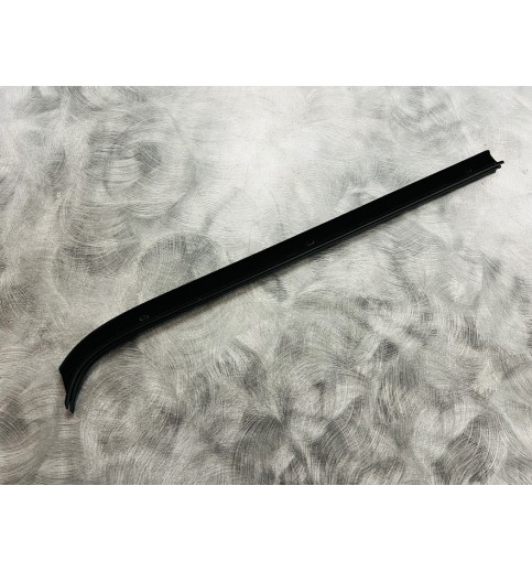 Window Squeegee DS in/PS out- Aftermarket